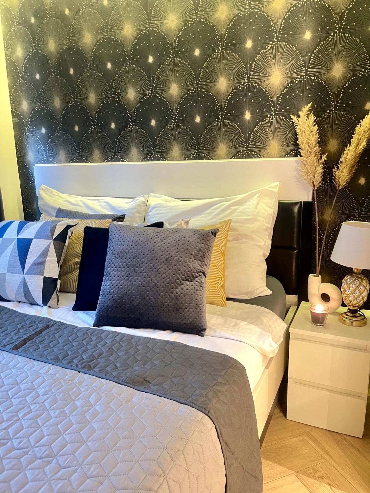 Apartment Kielce- Komfort Przy Baseny Tropikalne, Kadzielnia, Parking, Faktura, Centrum