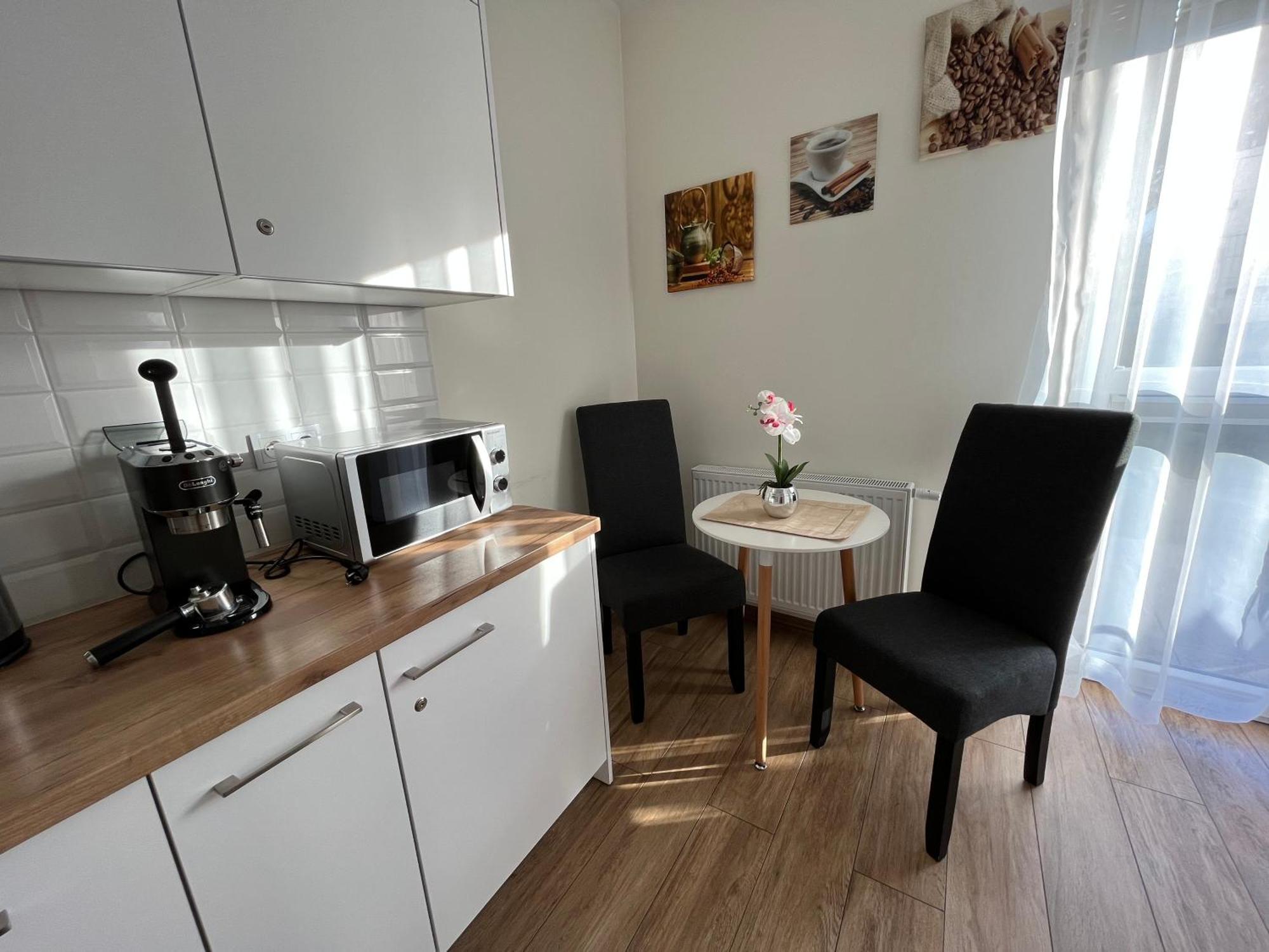 Kielce- Komfort Przy Baseny Tropikalne, Kadzielnia, Parking, Faktura, Centrum Kielce